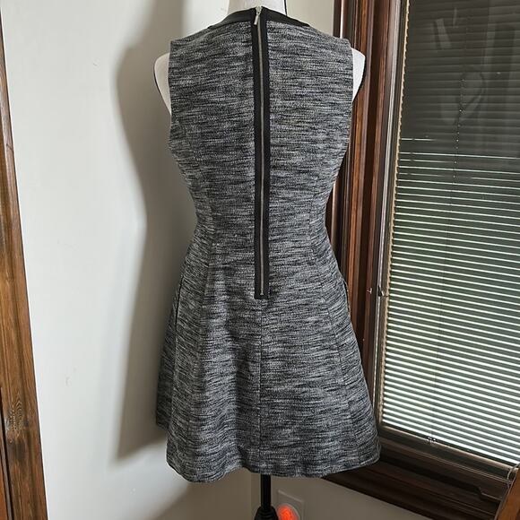 Madewell | Anywhere Tweed Dress Size 6 - Picture 8 of 13
